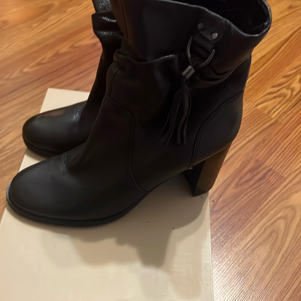 Leather ankle boots